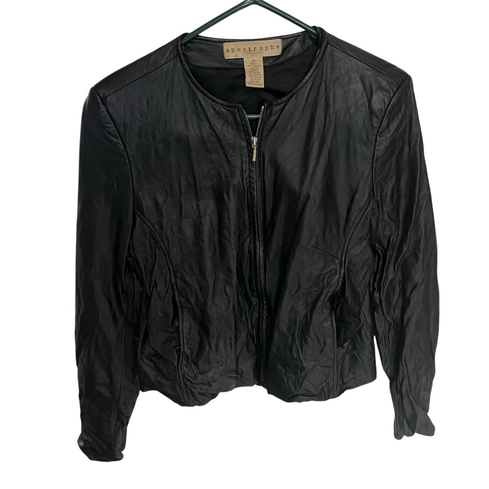 Apostrophe Women's Leather Jacket in Black Zip front